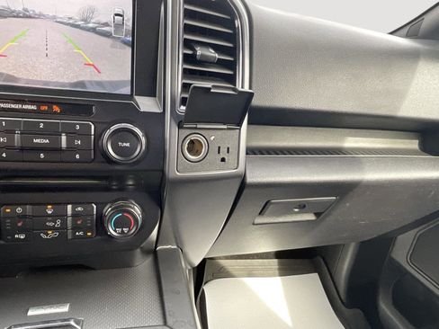 Used 2017 Ford F150 XLT w/ Equipment Group 302A Luxury image 27