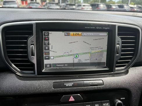 Used 2018 Kia Sportage SX FWD image 40