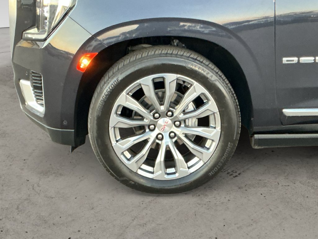 Certified 2024 GMC Yukon XL Denali w/ Advanced Technology Package AWD/4WD image 13