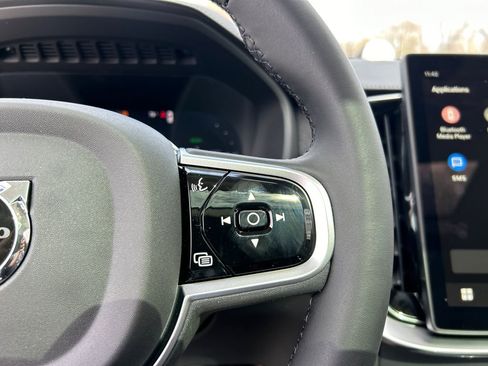 New 2026 Volvo XC90 T8 Ultra w/ Protection Package Premier AWD/4WD image 14