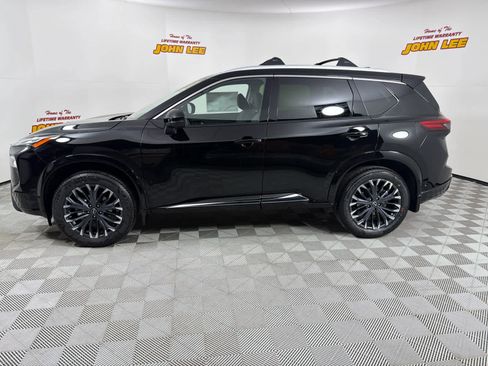 New 2026 Nissan Rogue Platinum w/ Platinum Premium Package image 2