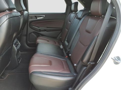 Used 2022 Ford Edge Titanium w/ Equipment Group 301A AWD/4WD image 26