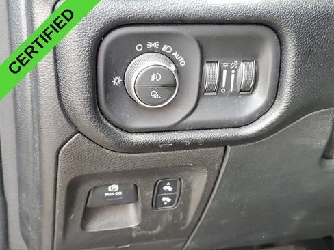 Used 2019 RAM 1500 Big Horn AWD/4WD image 9