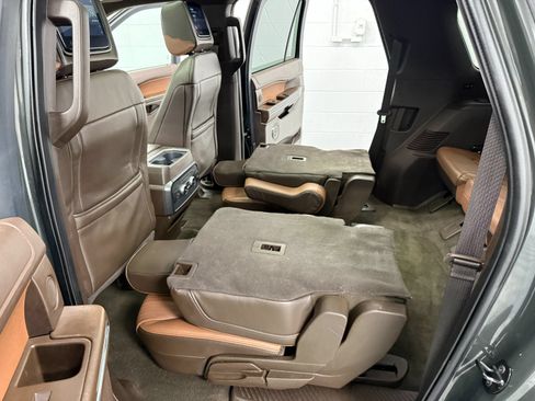 Used 2023 Ford Expedition Max King Ranch AWD/4WD image 17
