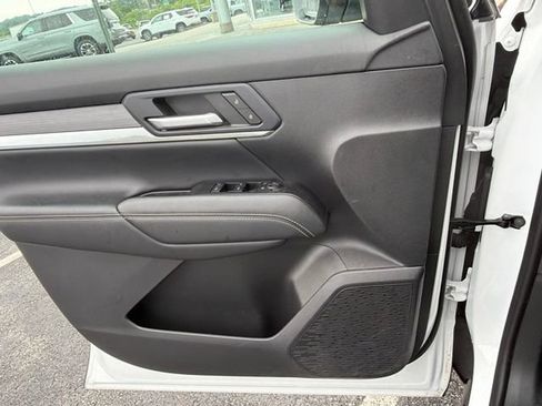 Used 2026 GMC Terrain Elevation w/ Black Edition AWD/4WD image 21