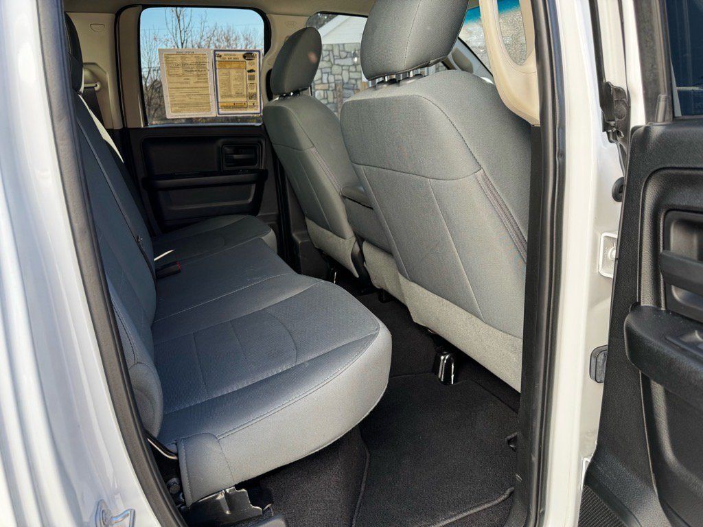 Used 2017 RAM 1500 Express w/ Express Value Package AWD/4WD image 25