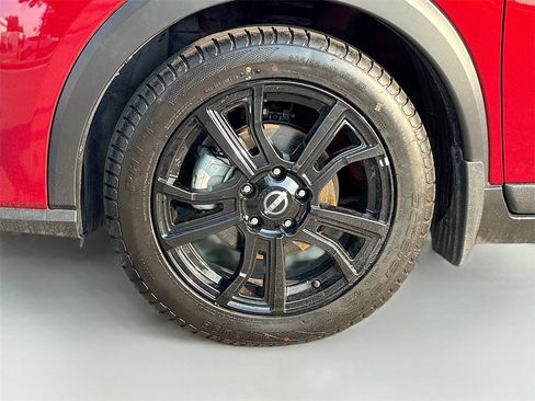 Used 2024 Nissan Kicks SR w/ SR Premium Package image 29