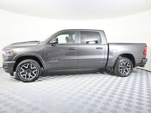 Used 2025 RAM 1500 Laramie AWD/4WD image 2