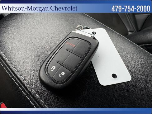 Used 2020 Jeep Cherokee Latitude Plus image 19