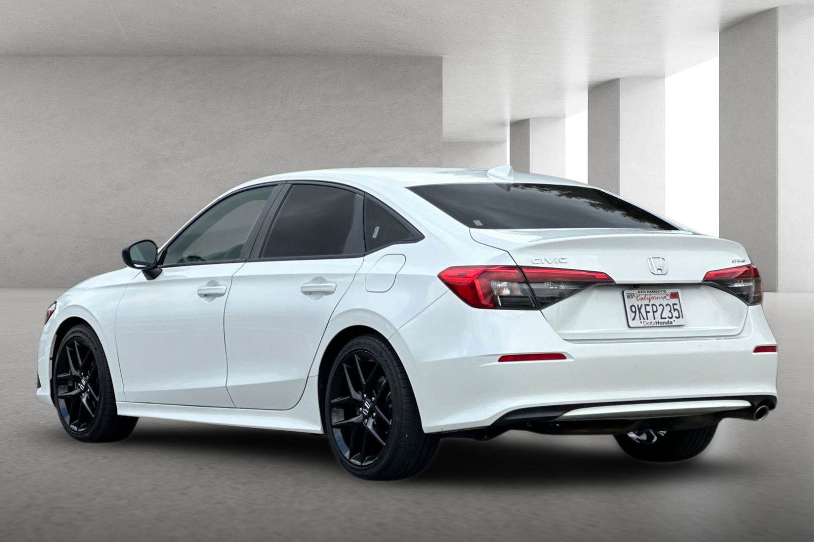 Used 2024 Honda Civic Sport image 6