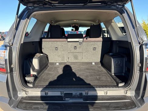 Used 2024 Toyota 4Runner TRD Off-Road image 29