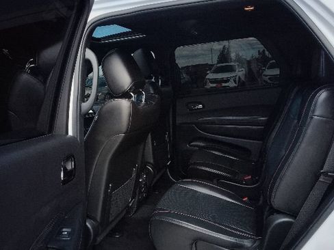 Used 2022 Dodge Durango R/T w/ Blacktop Package AWD/4WD image 12