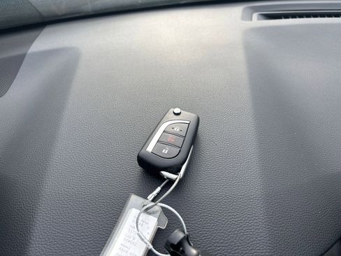 Used 2025 Toyota RAV4 LE image 21