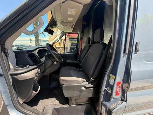 Used 2020 Ford Transit 250 148 High Roof Extended RWD image 9