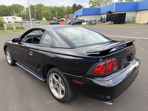 Used 1994 Ford Mustang GT RWD image 10