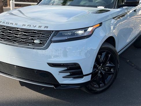Used 2026 Land Rover Range Rover Velar Dynamic SE AWD/4WD image 2