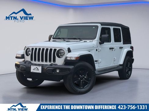 Used 2021 Jeep Wrangler Unlimited Sahara image 1