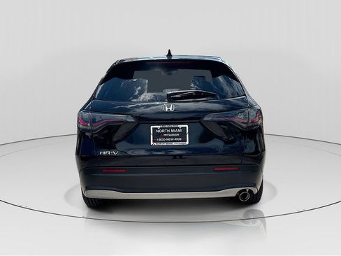 Used 2023 Honda HR-V Sport image 6
