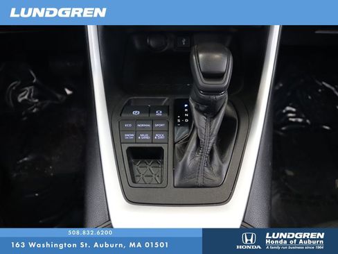 Used 2021 Toyota RAV4 XLE w/ Convenience Package image 24