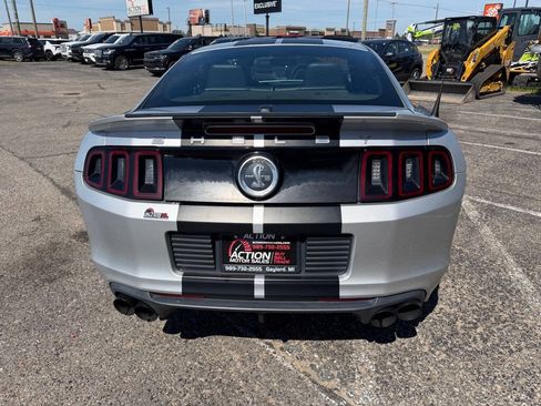 Used 2014 Ford Mustang Shelby GT500 w/ Equipment Group 821A RWD image 4