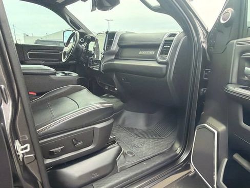 Used 2023 RAM 3500 Laramie AWD/4WD image 9