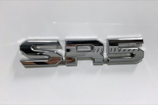 Certified 2025 Toyota Tacoma SR5 AWD/4WD image 9