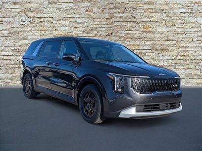 New 2026 Kia Carnival