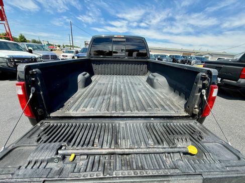 Used 2014 Ford F250 Lariat w/ Lariat Ultimate Package AWD/4WD image 15