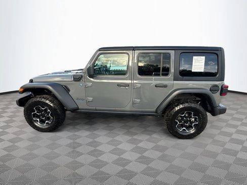 Used 2023 Jeep Wrangler Unlimited Rubicon 4xe w/ Cold Weather Group AWD/4WD image 9