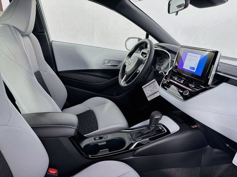 New 2026 Toyota Corolla SE FWD image 33
