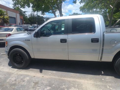 Used 2013 Ford F150 XLT w/ Mid Equipment Group image 6