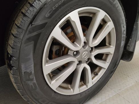 Used 2015 Nissan Pathfinder SL w/ Trailer Tow Package image 31