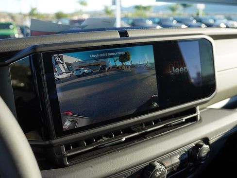 New 2026 Jeep Gladiator Mojave image 12