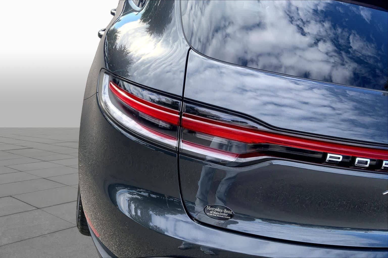 Used 2026 Porsche Macan AWD/4WD image 52