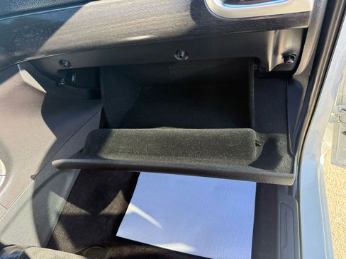 Used 2015 Jeep Grand Cherokee Altitude image 60