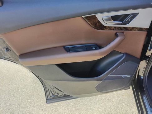 Used 2018 Audi Q7 2.0T Premium Plus image 38