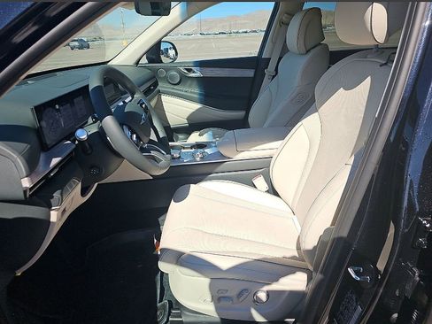 Used 2026 Genesis GV80 2.5T Prestige AWD/4WD image 7