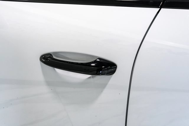Used 2022 Porsche Macan GTS AWD/4WD image 37