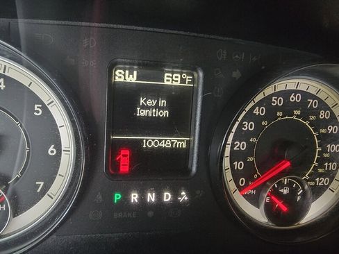 Used 2016 RAM 1500 Express image 18