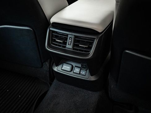 Certified 2023 Lexus ES 250 w/ Premium Package image 34