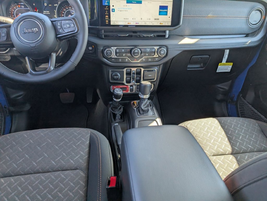 New 2026 Jeep Gladiator Mojave w/ Safety Group AWD/4WD image 21