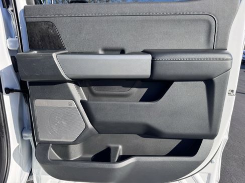 Used 2024 Ford F250 Lariat image 32