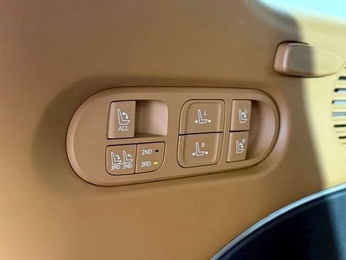 Used 2026 Hyundai Palisade Calligraphy AWD/4WD image 19