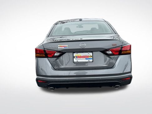 New 2025 Nissan Altima 2.5 SR w/ SR Premium Package image 4