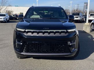 New 2026 Jeep Grand Wagoneer Summit w/ Rear Seat Video Group I video 2