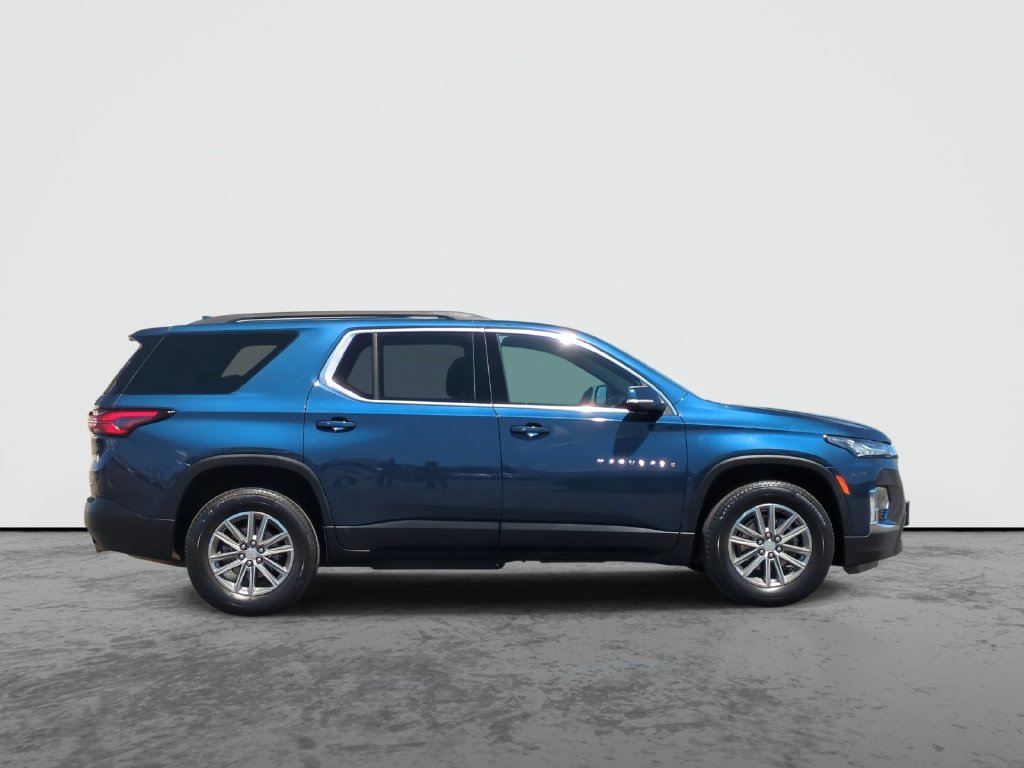 Used 2023 Chevrolet Traverse LT FWD image 9