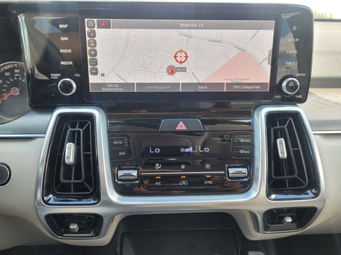 Used 2022 Kia Sorento SX image 23