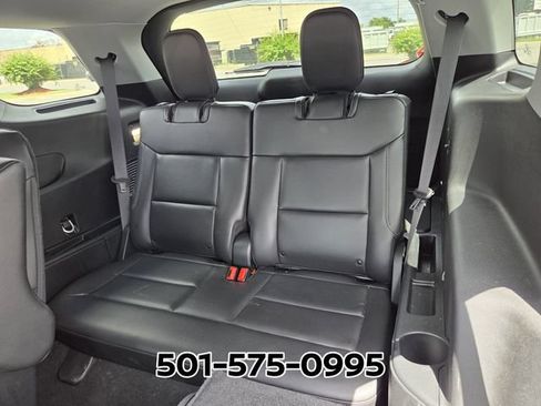 Used 2024 Ford Explorer XLT w/ Equipment Group 202A AWD/4WD image 14