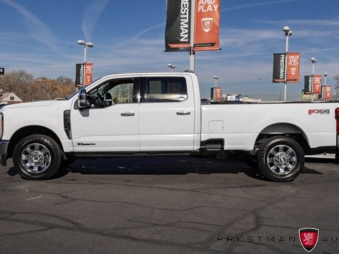 Used 2025 Ford F350 Lariat w/ Chrome Package image 20