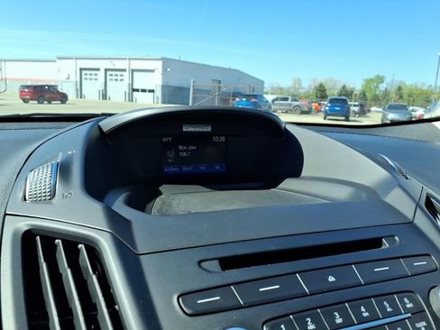 Certified 2017 Ford Escape SE FWD image 18
